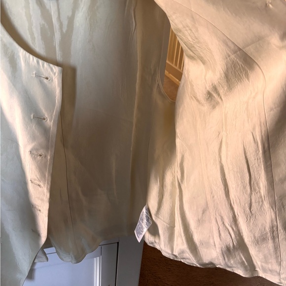 J Crew Essential Cutaway Vest top in textured satin - Picture 7 of 8